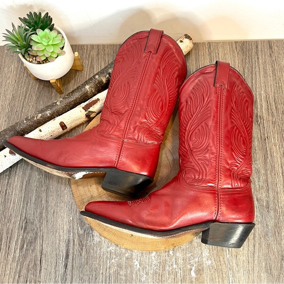 *Abilene Boots Ladies 11” Red Cowhide Pointed Toe Boot Size 10M - Picture 6 of 16